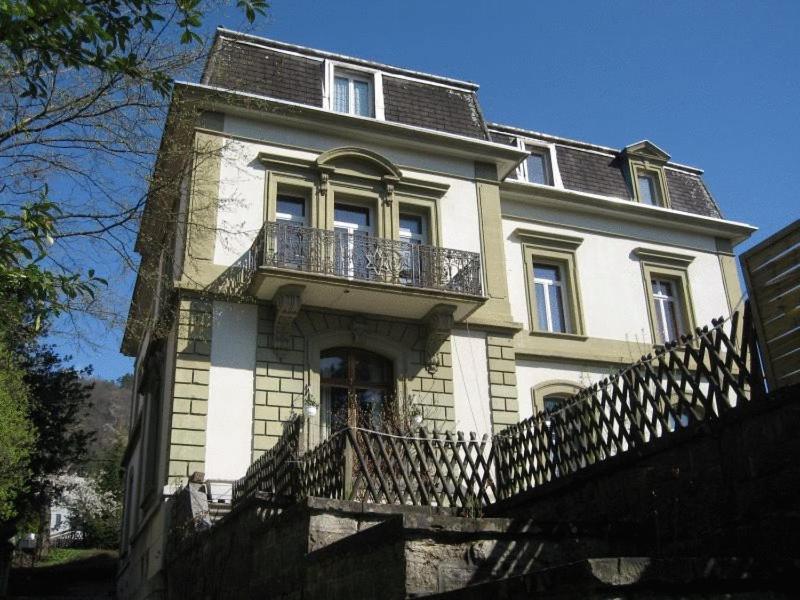 Hôtel Garni Villa Carmen La Neuveville Extérieur photo